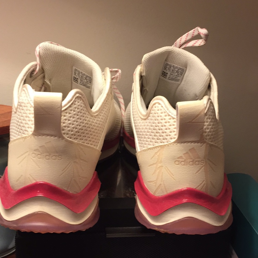 Adidas spring training turf sneakers - Picture 5 of 8